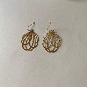 Francesca’s gold dangly earrings
